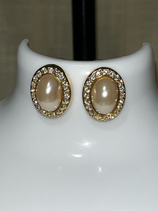 Kenneth Jay Lane Jewelry - Vintage Kenneth Jay Lane Pearl & Crystal Gold-tone Earrings
